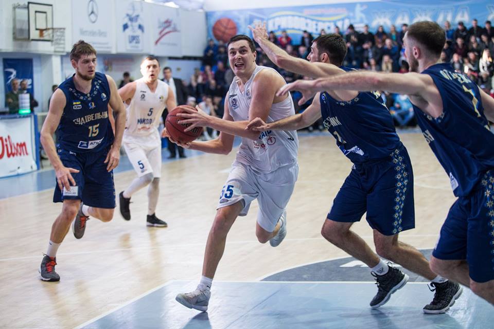 Прев'ю картинка для новини - Кривоозерська вітає команду-партнера МБК Миколаїв з виходом до півфіналу Плей-офф